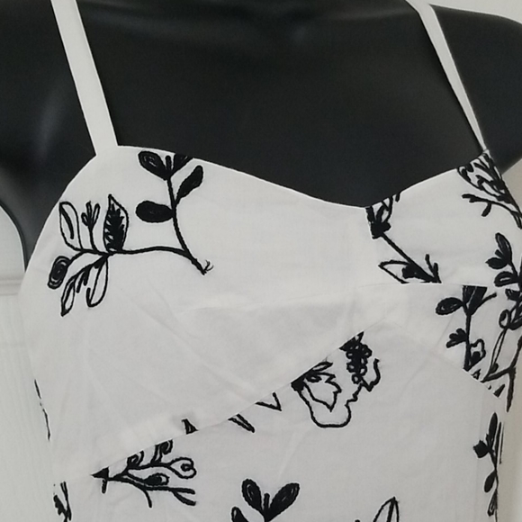 J. Crew Spaghetti Strap Floral Dress - size 4 - Picture 2 of 4